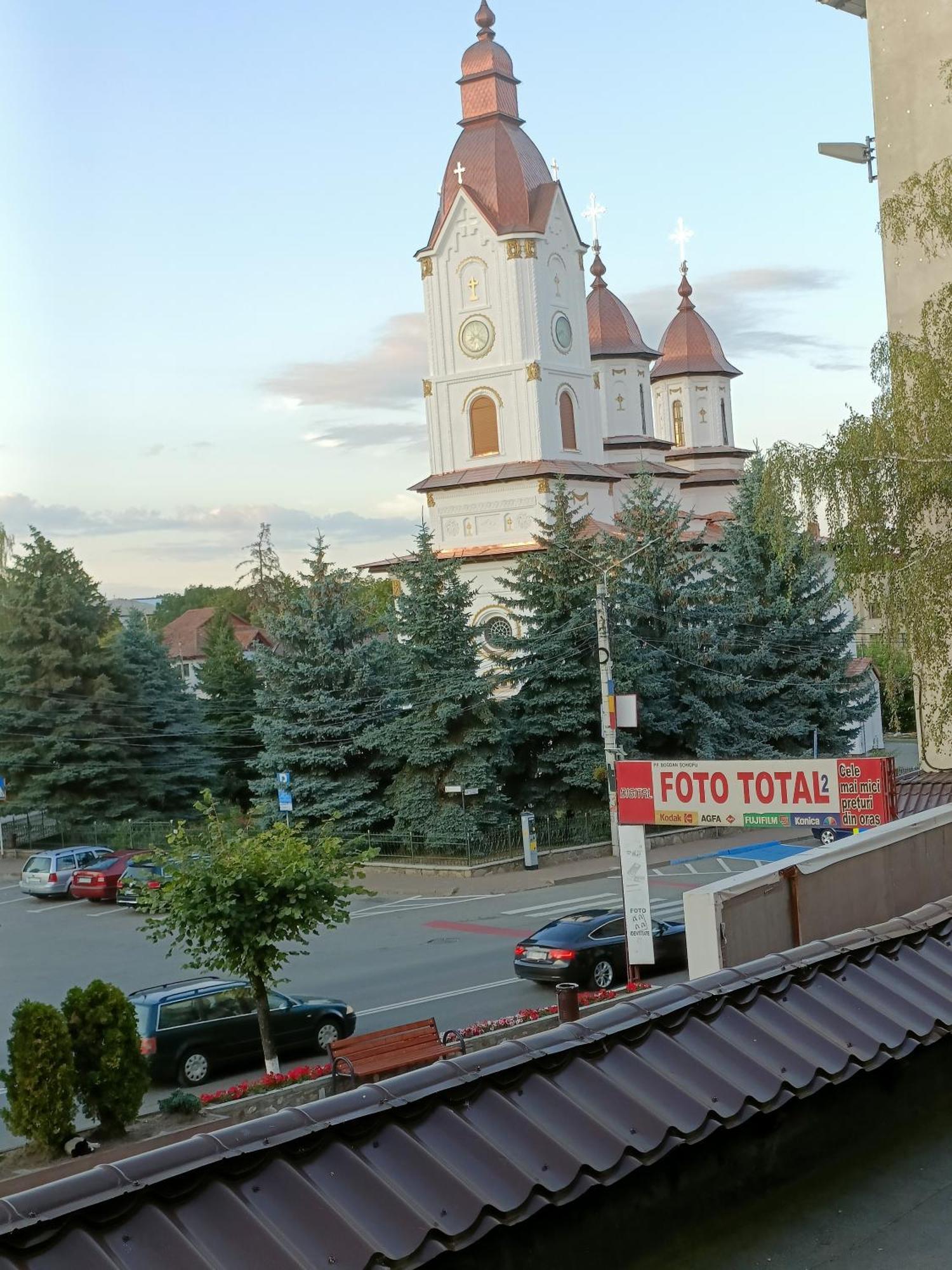 Apartament Manu Tg Neamt Тыргу-Нямц Экстерьер фото